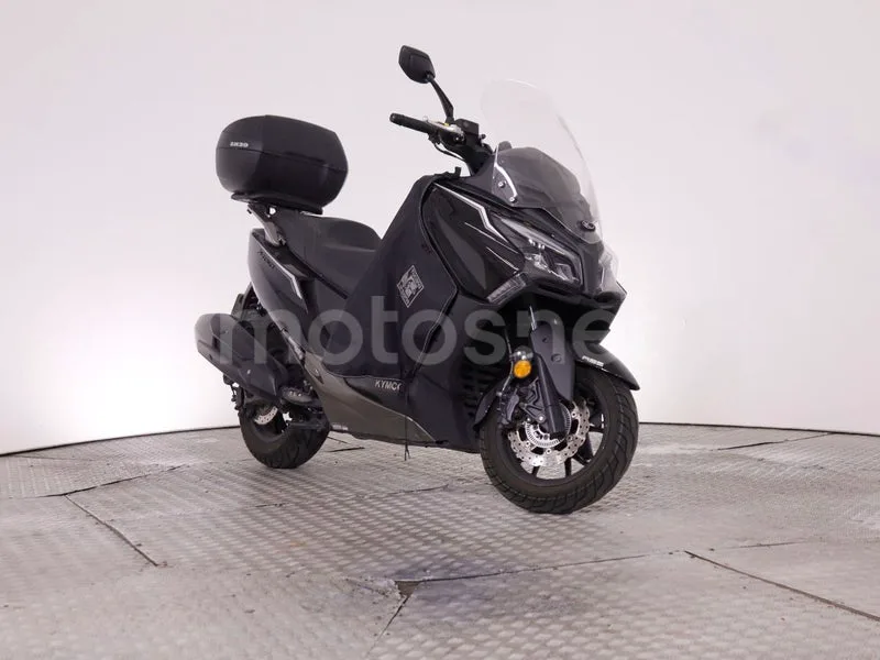 Piaggio MP3 - Vista 4