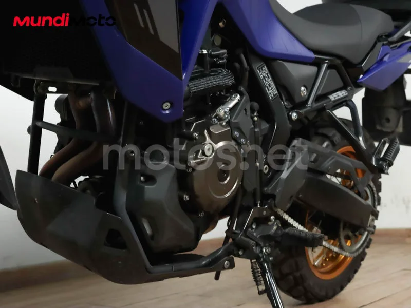 Suzuki V-Strom 800 - Vista 10