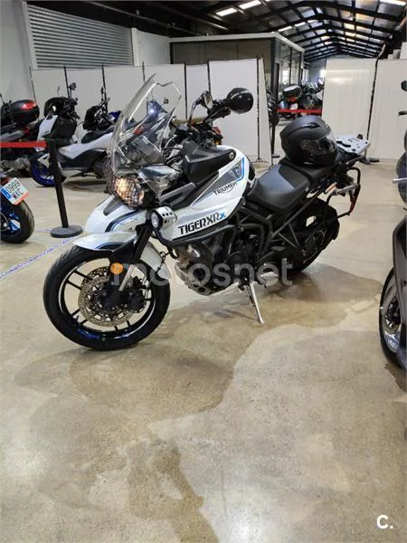 Triumph Tiger 800 XR 5900 € 2017 Valencia - 1
