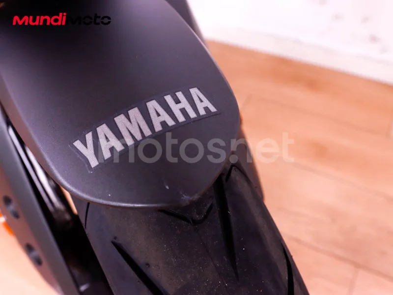 Yamaha MT-125 - Vista 13