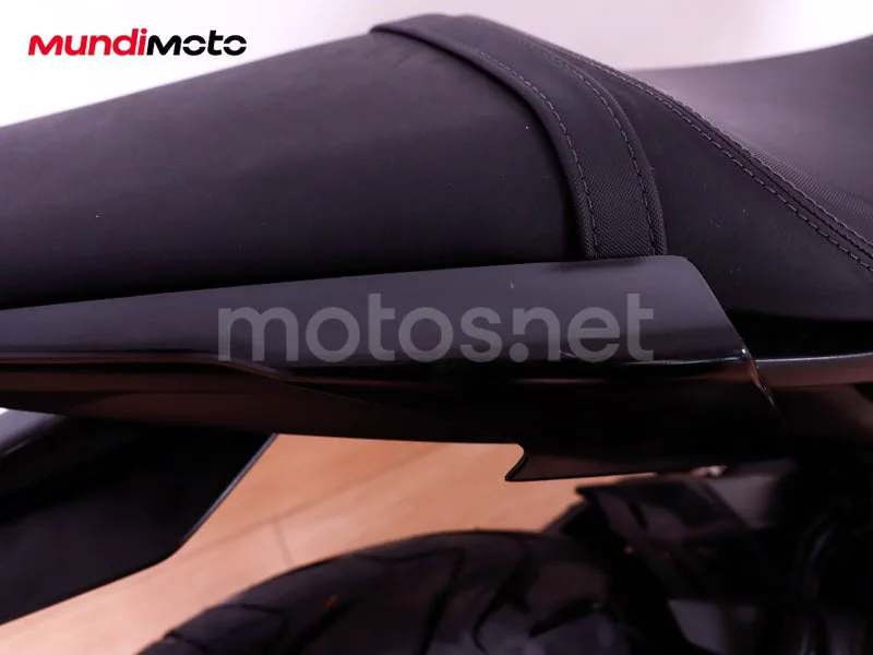 Yamaha MT-125 - Vista 14