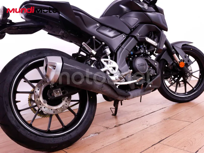 Yamaha MT-125 - Vista 4