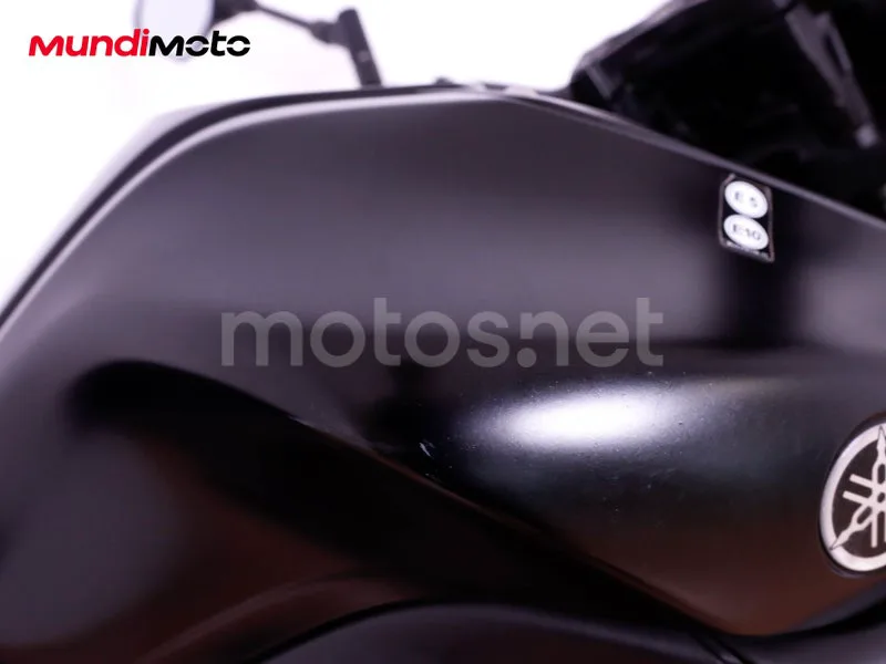 Yamaha MT-125 - Vista 32