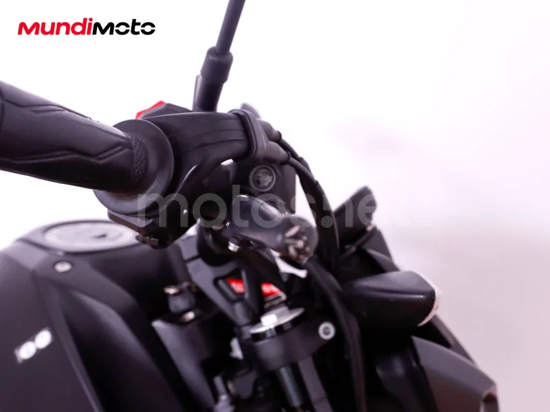 Yamaha MT-125 - Vista 38