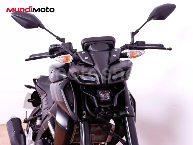 Yamaha MT-125 - Vista 5