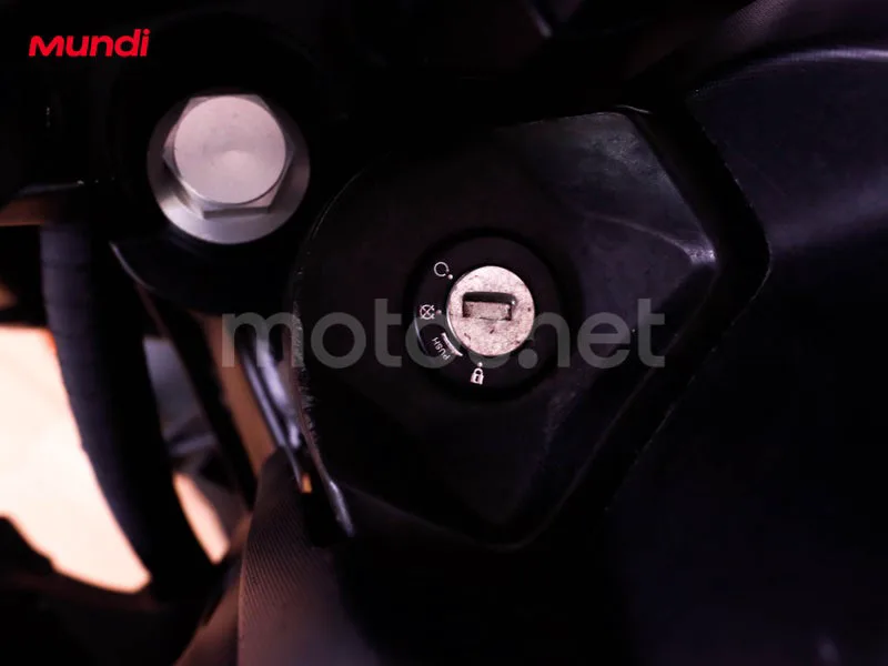 Yamaha MT-125 - Vista 71