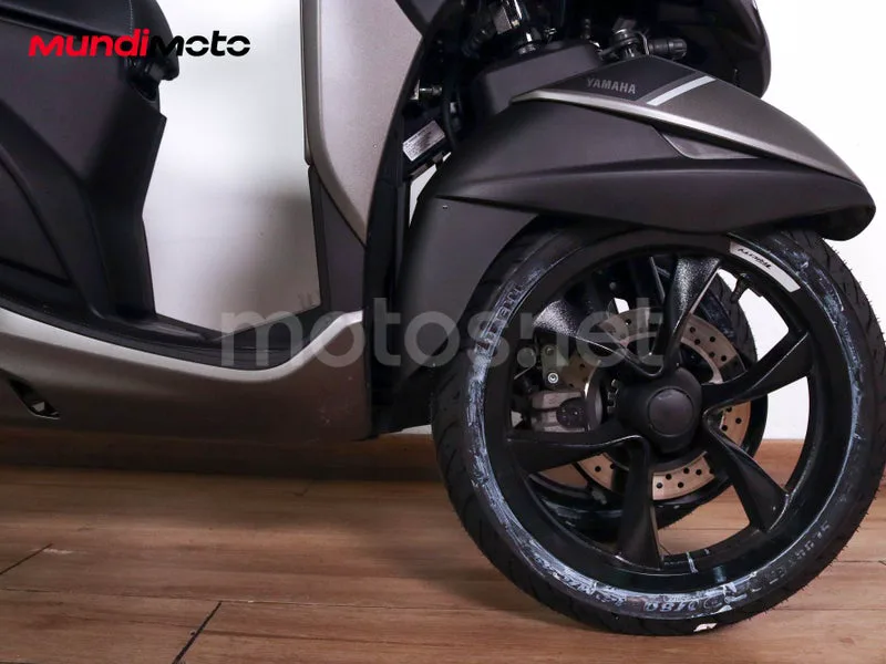 Yamaha Tricity 125 - Vista 25