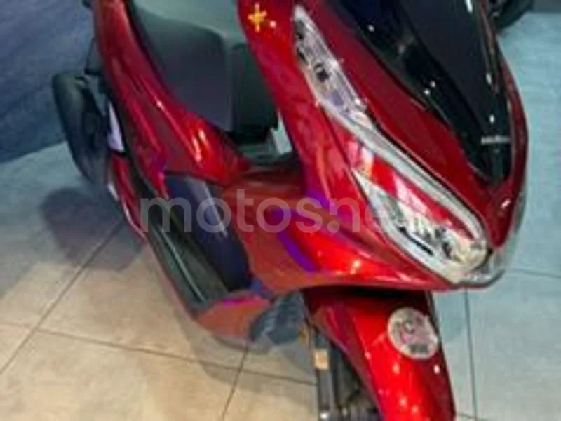 Honda PCX125 - Vista 7