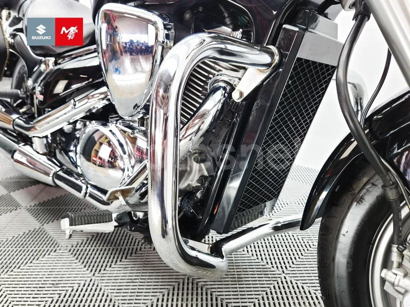 Suzuki Intruder M800 - Vista 17