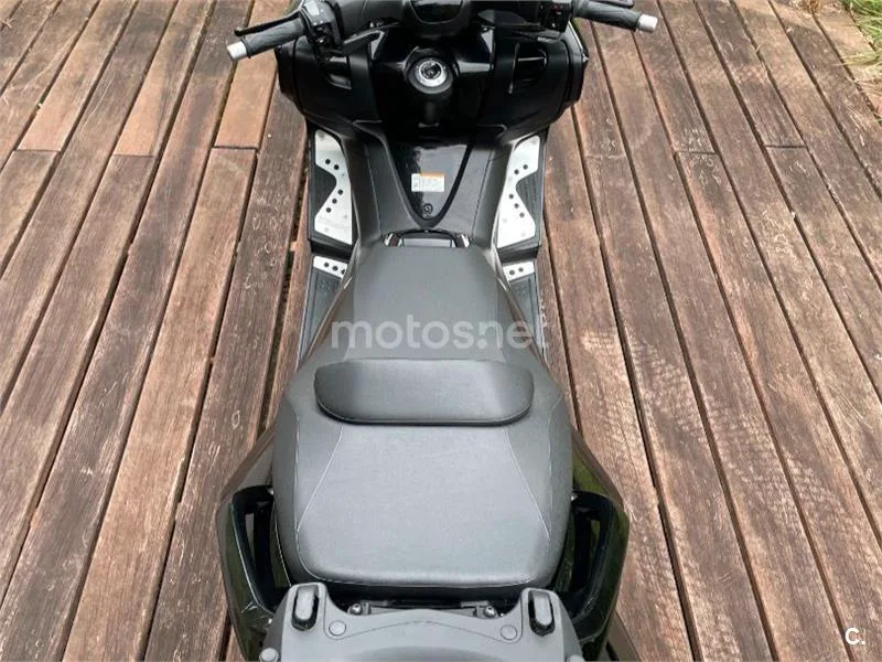Yamaha TMAX 500 - Vista 7