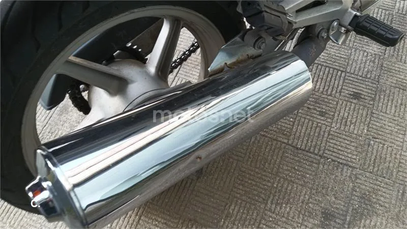 Honda CBF250 - Vista 4