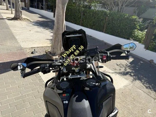 Yamaha YZF-R7 - Vista 5