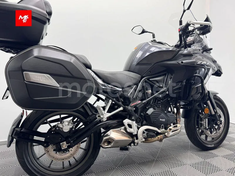 Benelli TRK 502 - Vista 5