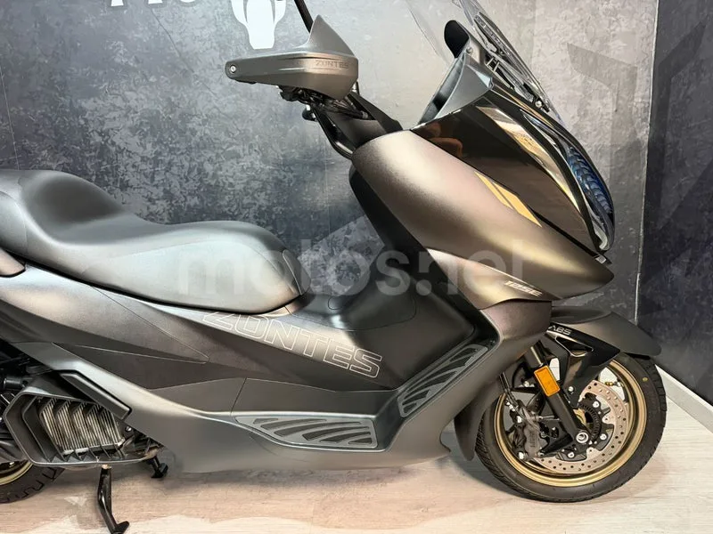 Zontes 125 E - Vista 10