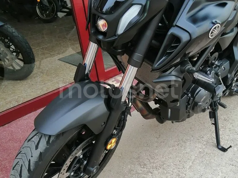 Yamaha MT-07 - Vista 5