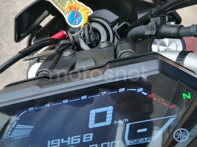 Yamaha MT-07 - Vista 6