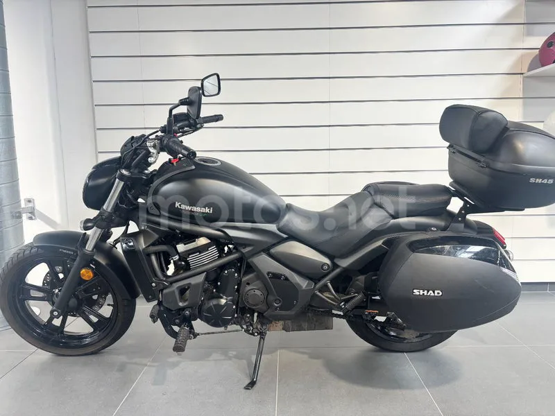 Kawasaki Vulcan S - Vista 7