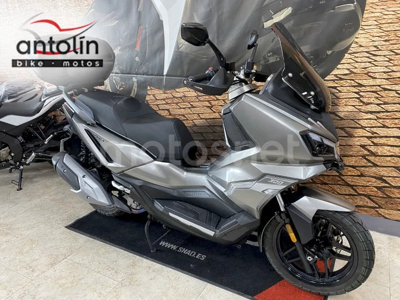 SYM ADX 300 3499 € 2025 Madrid - 2