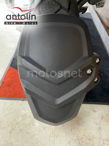 QJ Motor SRT 700 X - Vista 28