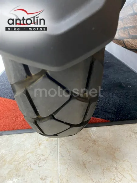 QJ Motor SRT 700 X - Vista 29