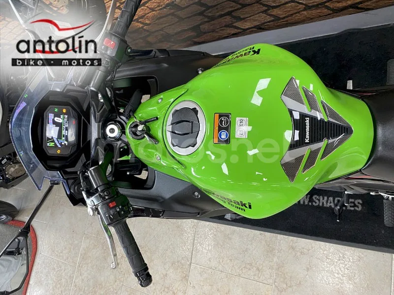Kawasaki ER-6f - Vista 12