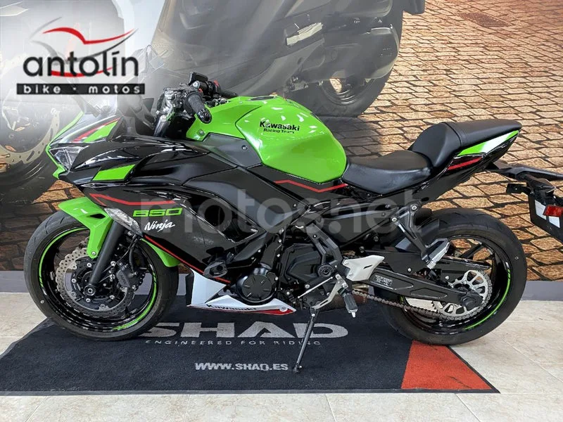 Kawasaki ER-6f - Vista 19