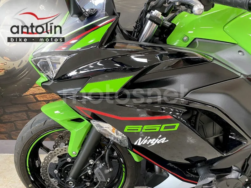 Kawasaki ER-6f - Vista 25
