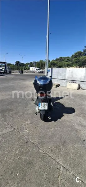 Honda SH300i - Vista 3