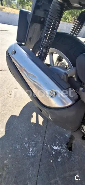 Honda SH300i - Vista 10