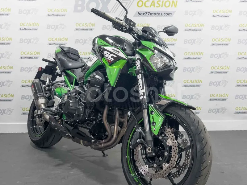 Kawasaki Z900 - Vista 4