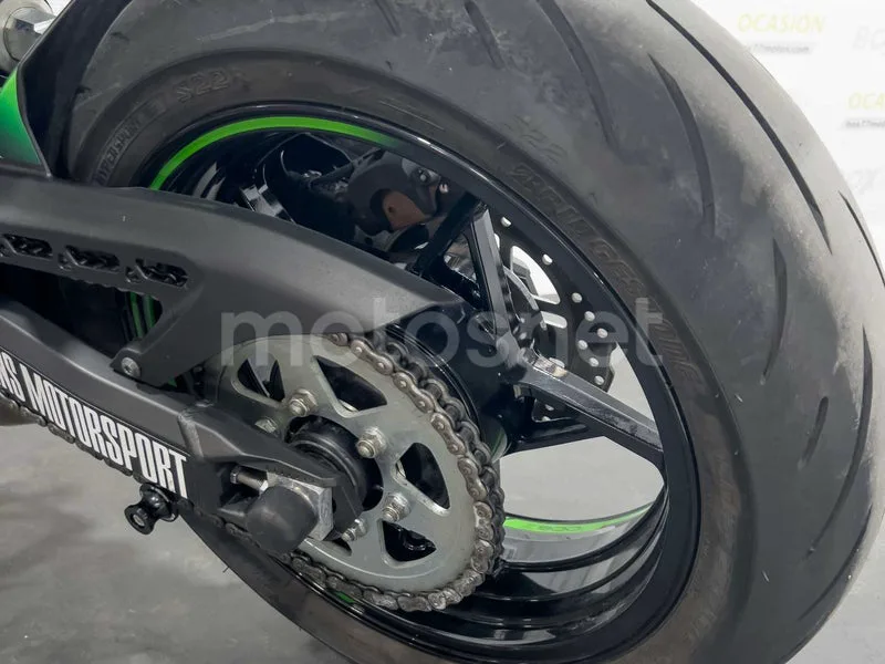 Kawasaki Z900 - Vista 8