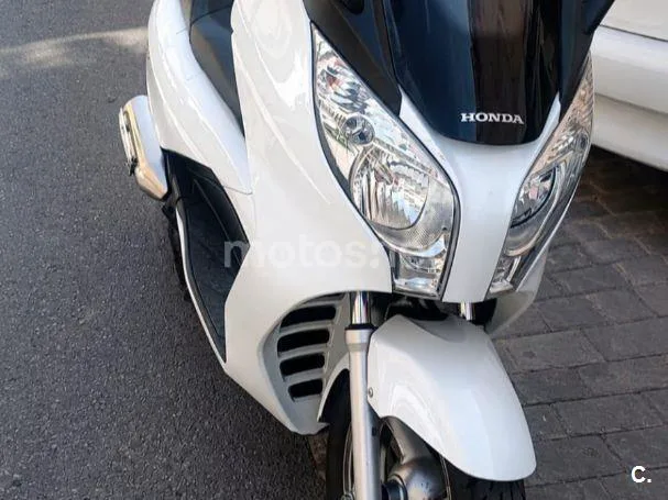 Honda S-Wing 125 1900 € 2010 Granada - 2