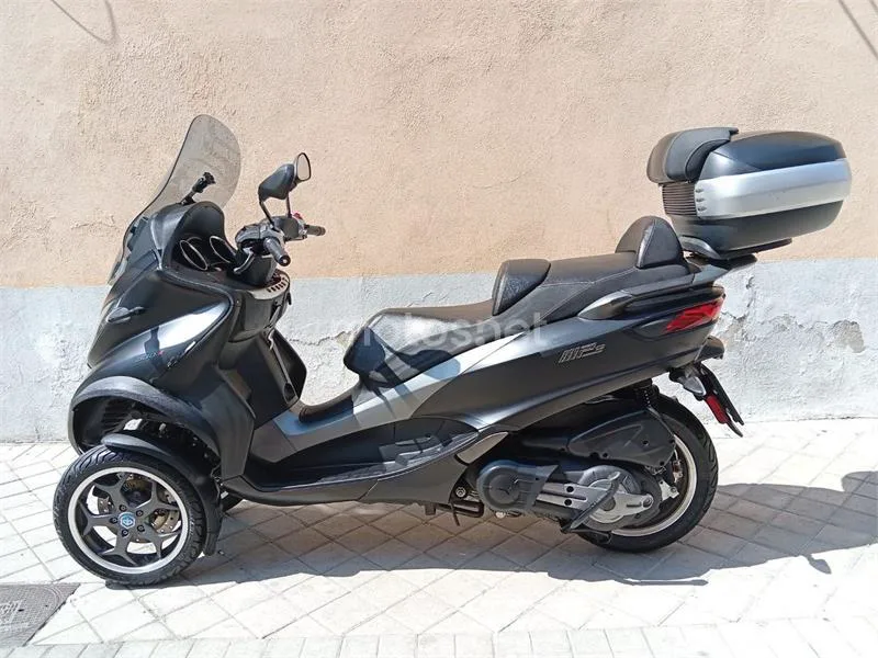 Piaggio MP3 - Vista 3