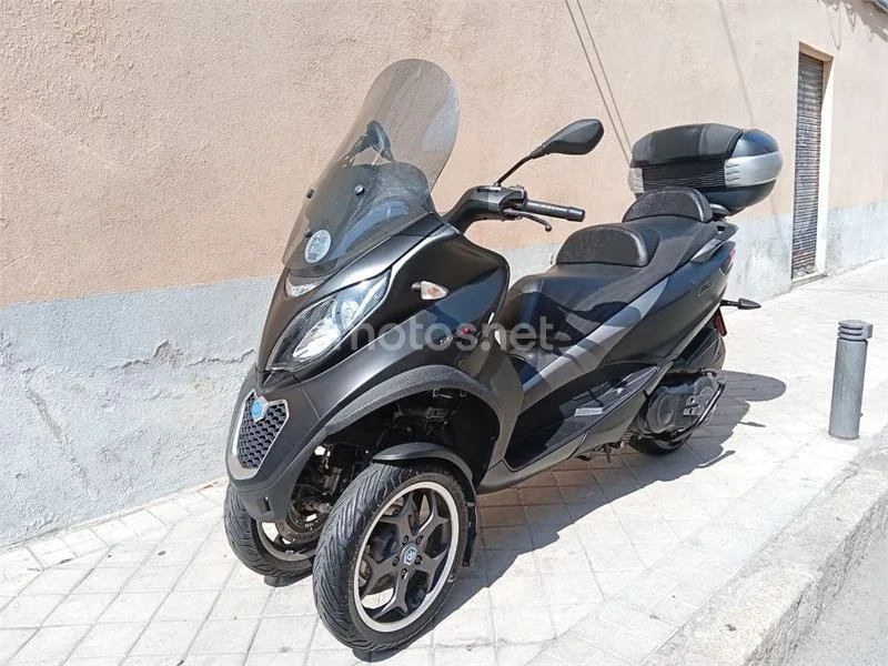 Piaggio MP3 - Vista 4