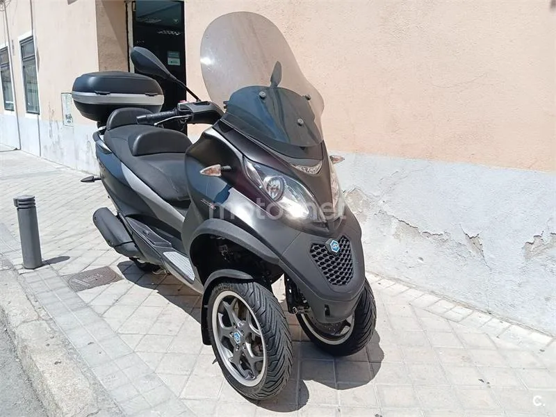 Piaggio MP3 2500 € 2017 Madrid - 2