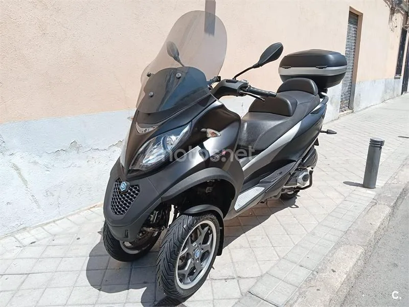 Piaggio MP3 - Vista 3