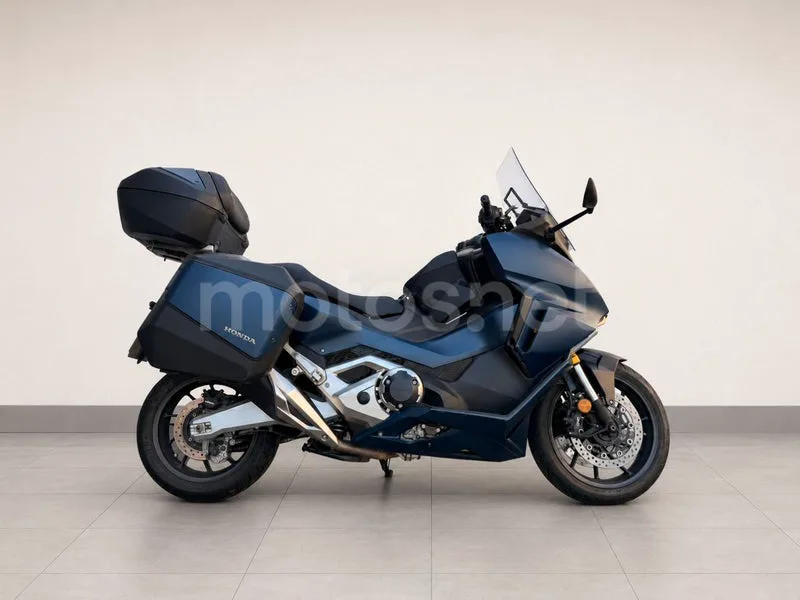 Honda Forza 750 8590 € 2023 Badajoz - 2