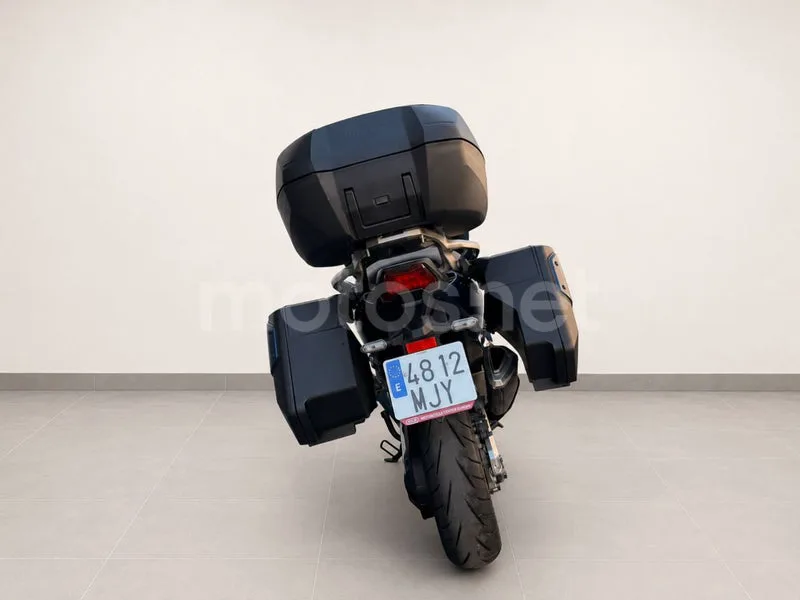 Honda Forza 750 - Vista 12