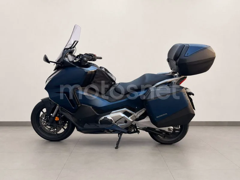 Honda Forza 750 - Vista 8