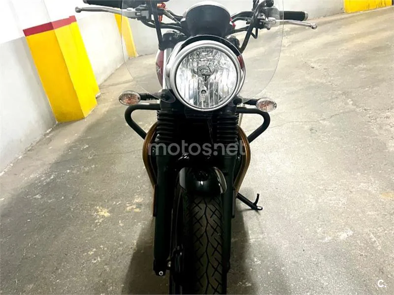 Triumph Street Twin - Vista 5