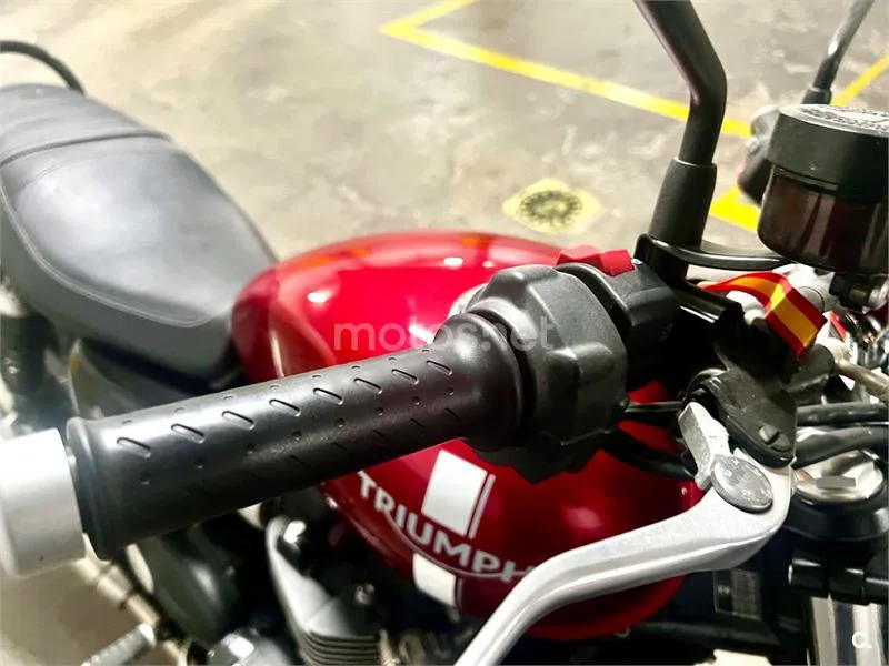 Triumph Street Twin - Vista 6