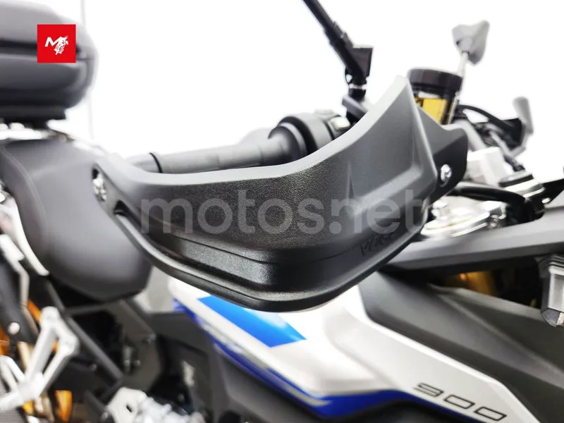 Voge 900DSX - Vista 19