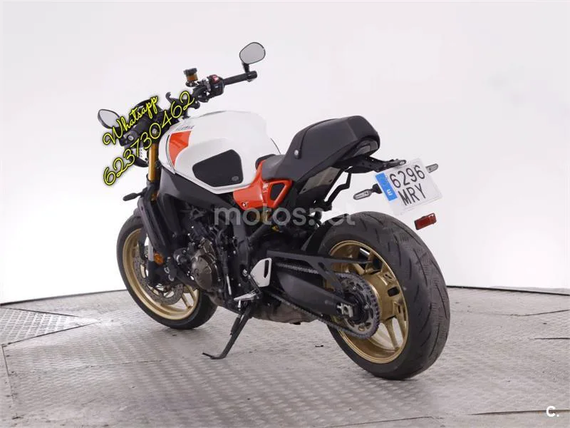 Yamaha XSR900 - Vista 3