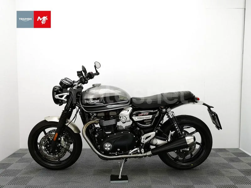 Triumph Speed Twin 1200 - Vista 15