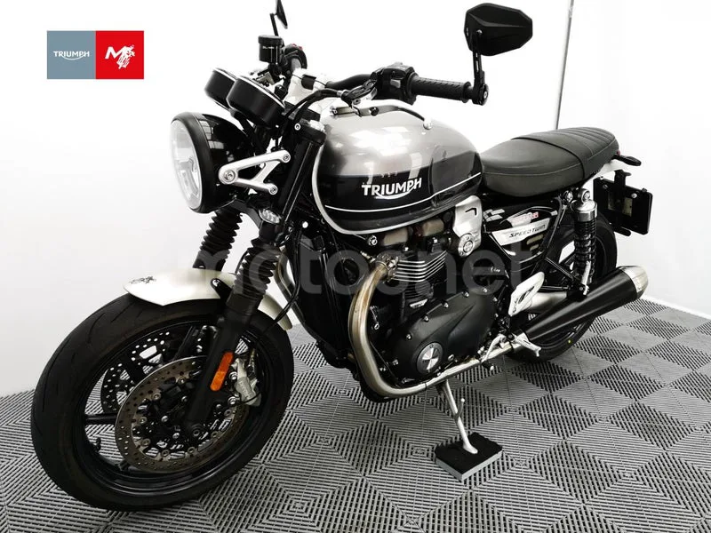 Triumph Speed Twin 1200 - Vista 16