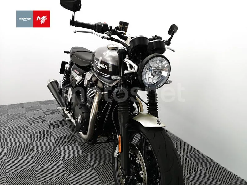 Triumph Speed Twin 1200 - Vista 3