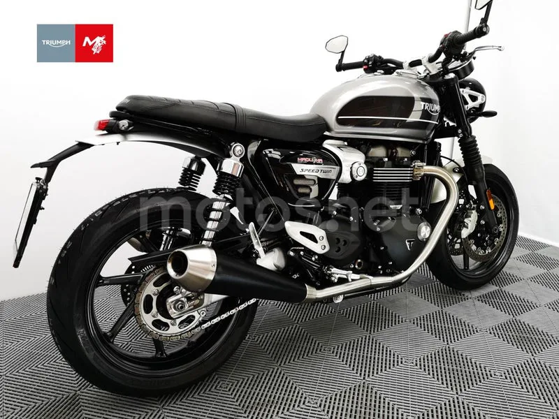 Triumph Speed Twin 1200 - Vista 4