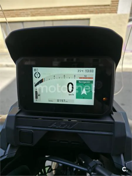 Honda ADV350 - Vista 6