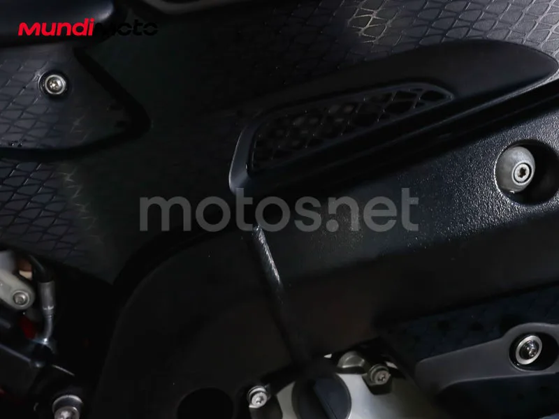 BMW S 1000 RR - Vista 20