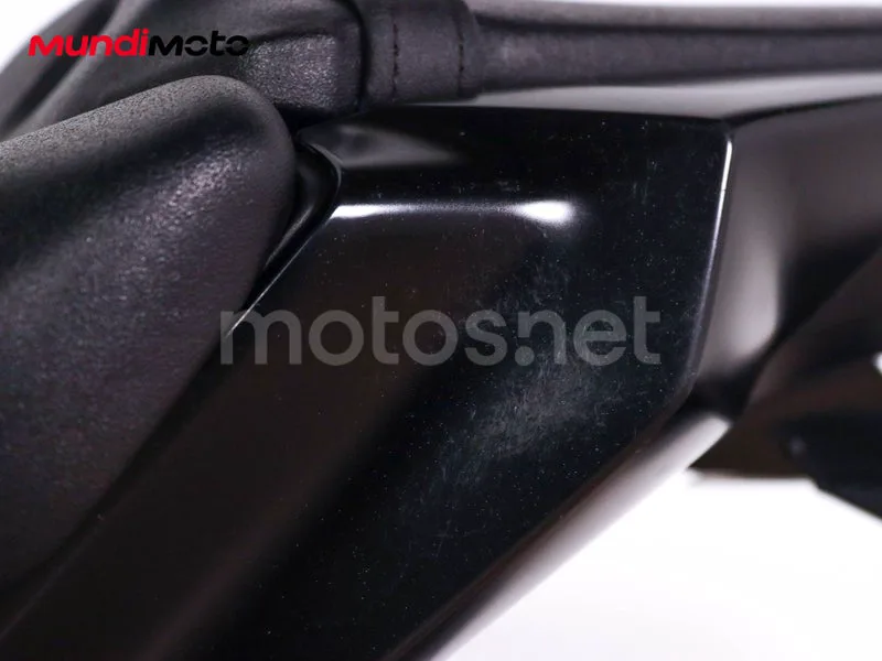 Yamaha MT-09 - Vista 17